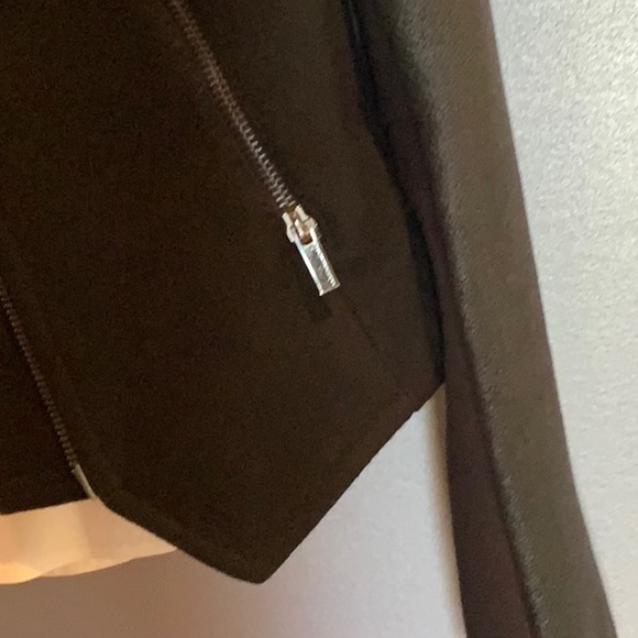 BCBG jacket - Picture 3 of 9